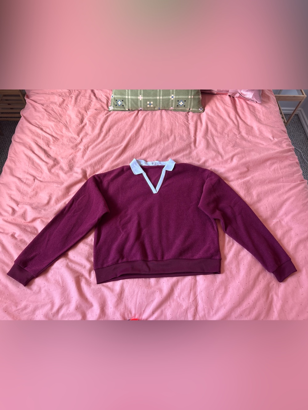 Simon’s Women's polo Sweater in Burgundy